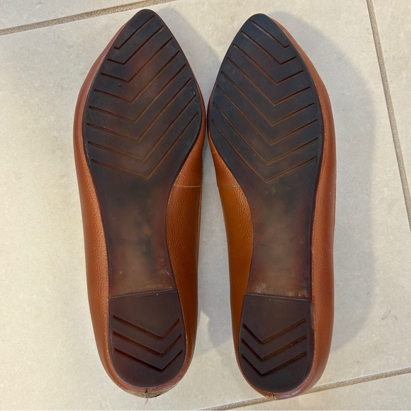 Brown Leather Pointy-Toe Loafer - Picture 2 of 3
